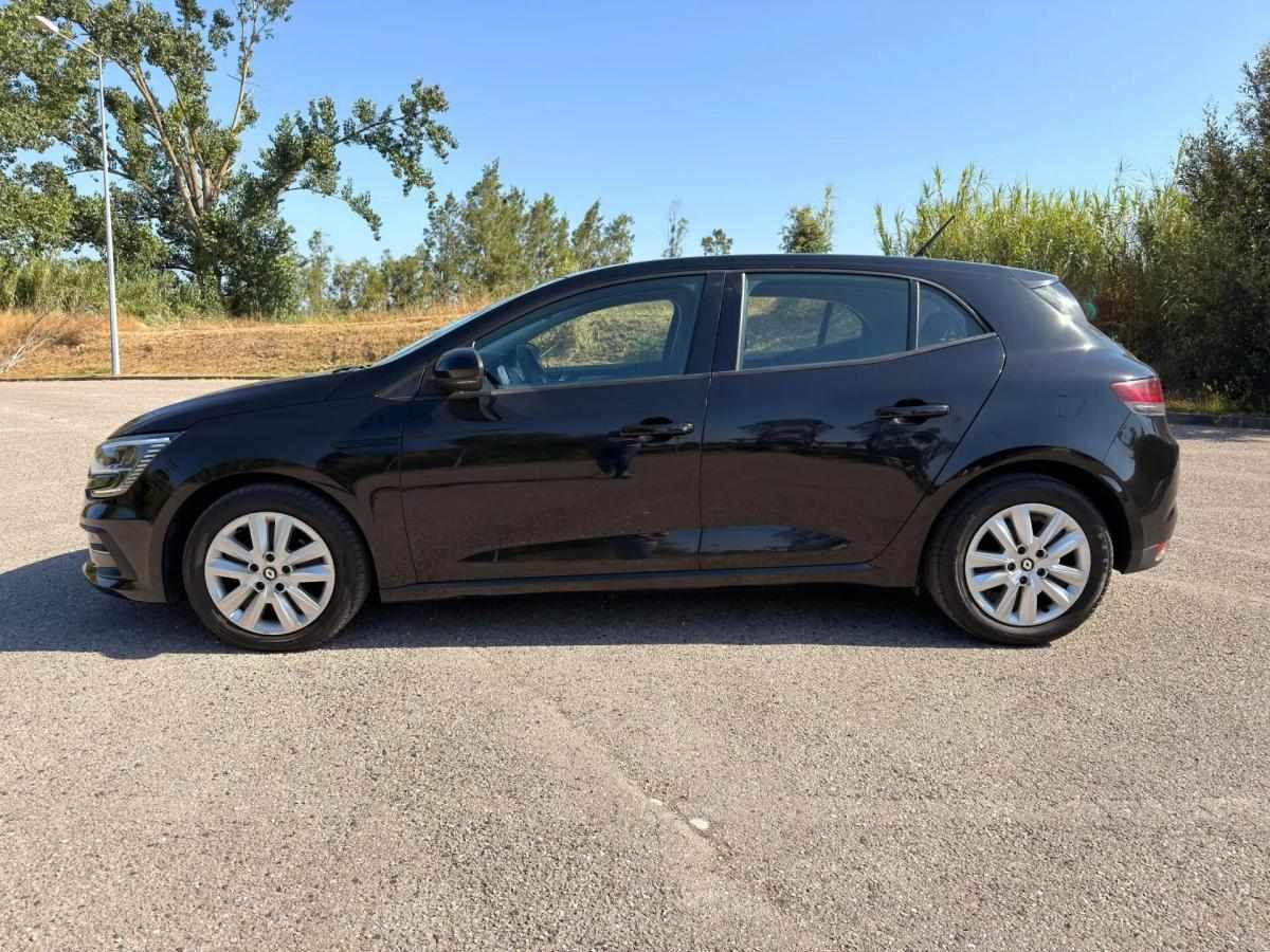renault-megane-2022-diesel-1461cc