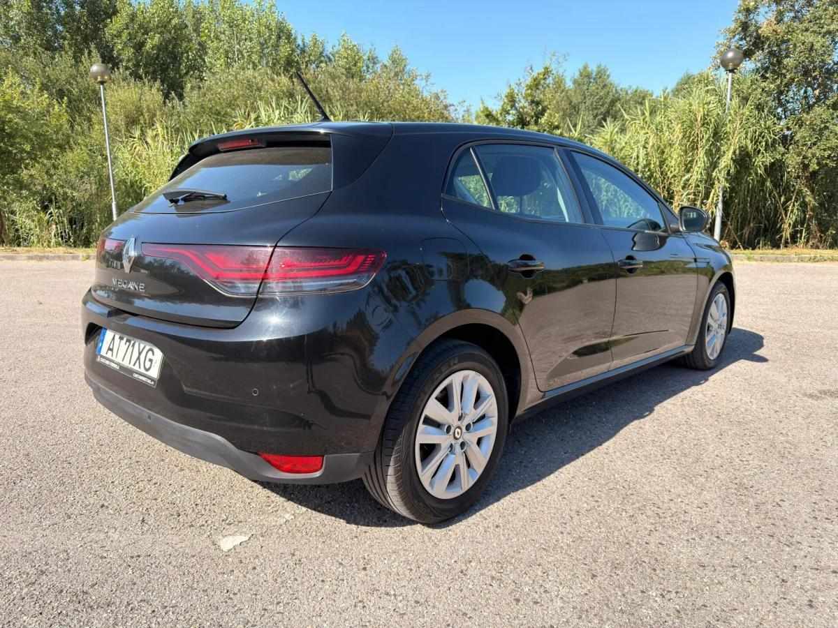 renault-megane-2022-diesel-1461cc