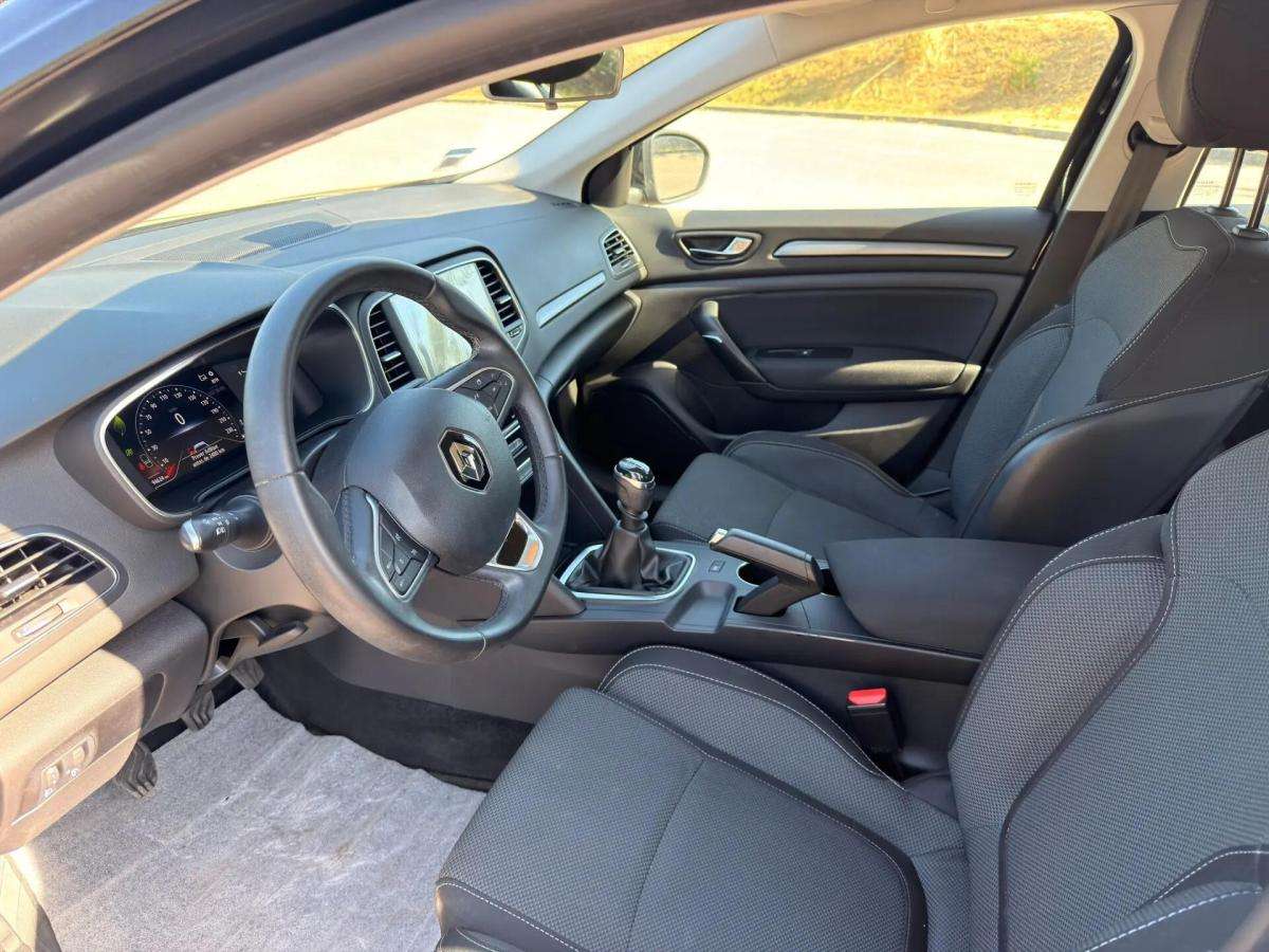 renault-megane-2022-diesel-1461cc