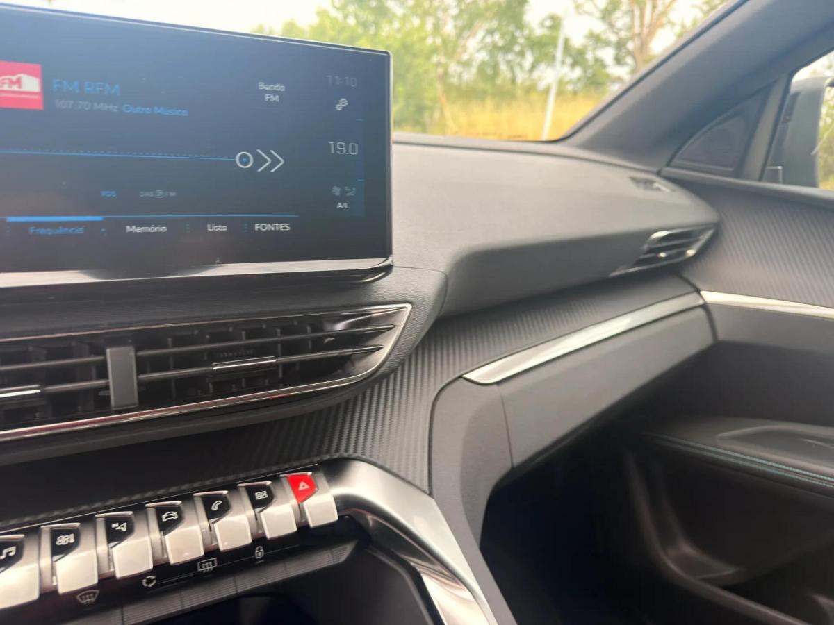 peugeot-5008-2024-gasolina-1199cc