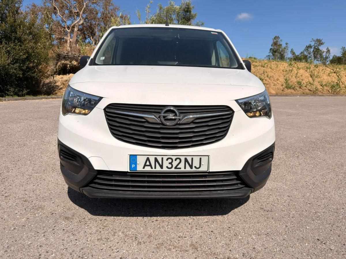 opel-combo-2022-diesel-1499cc