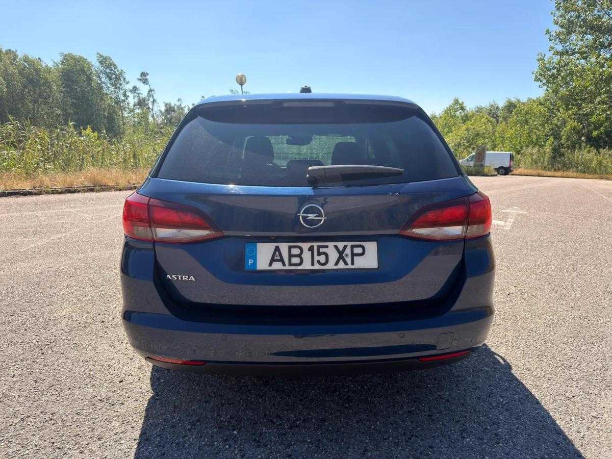 opel-astra-sport-tourer-2020-diesel-1496cc