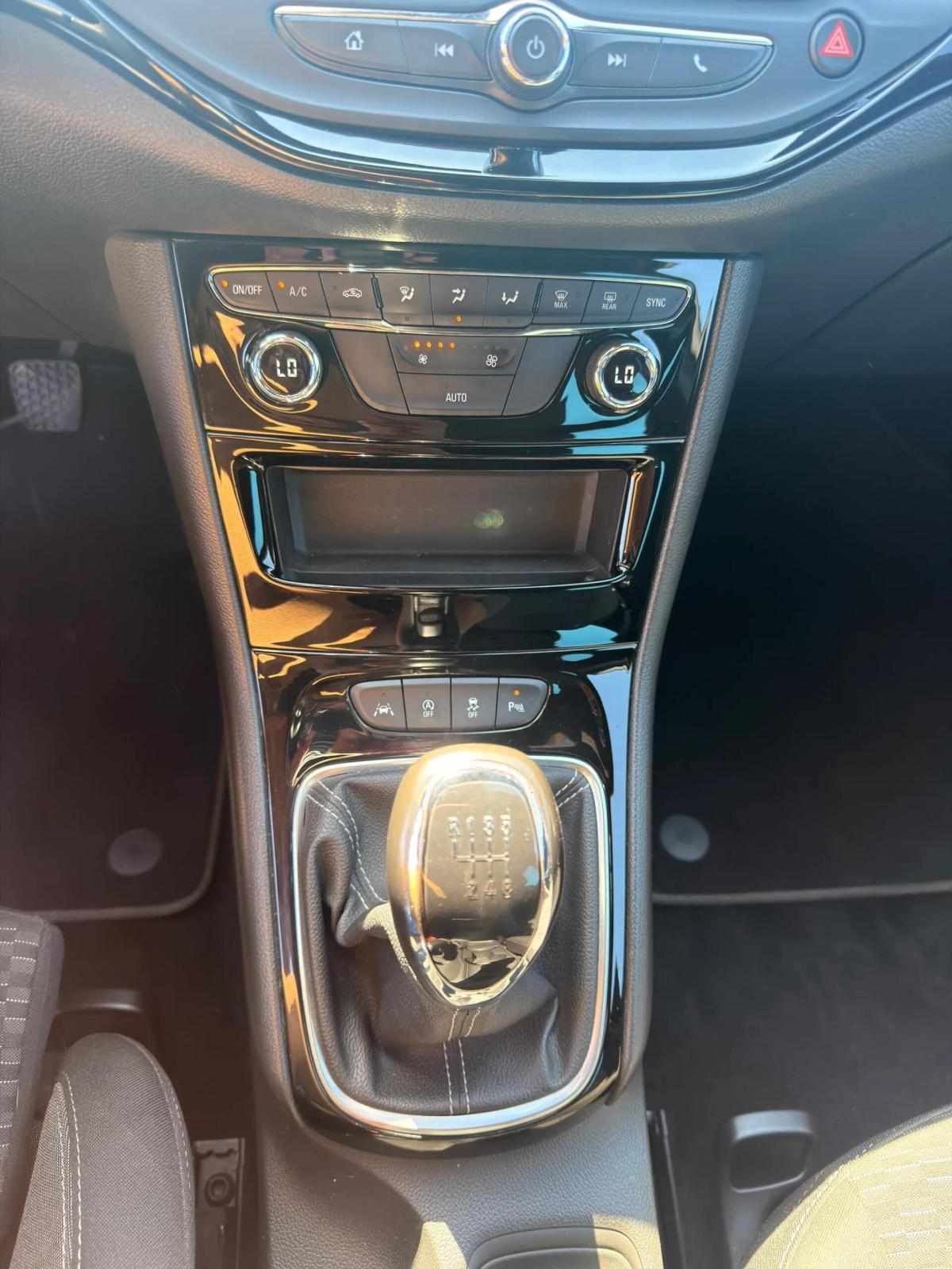 opel-astra-sport-tourer-2020-diesel-1496cc