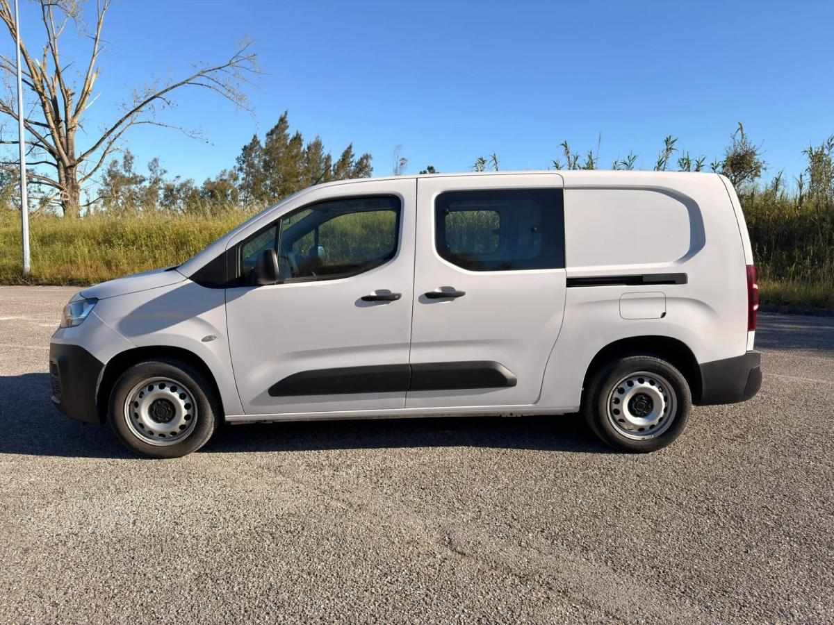 fiat-doblo-2023-diesel-1499cc