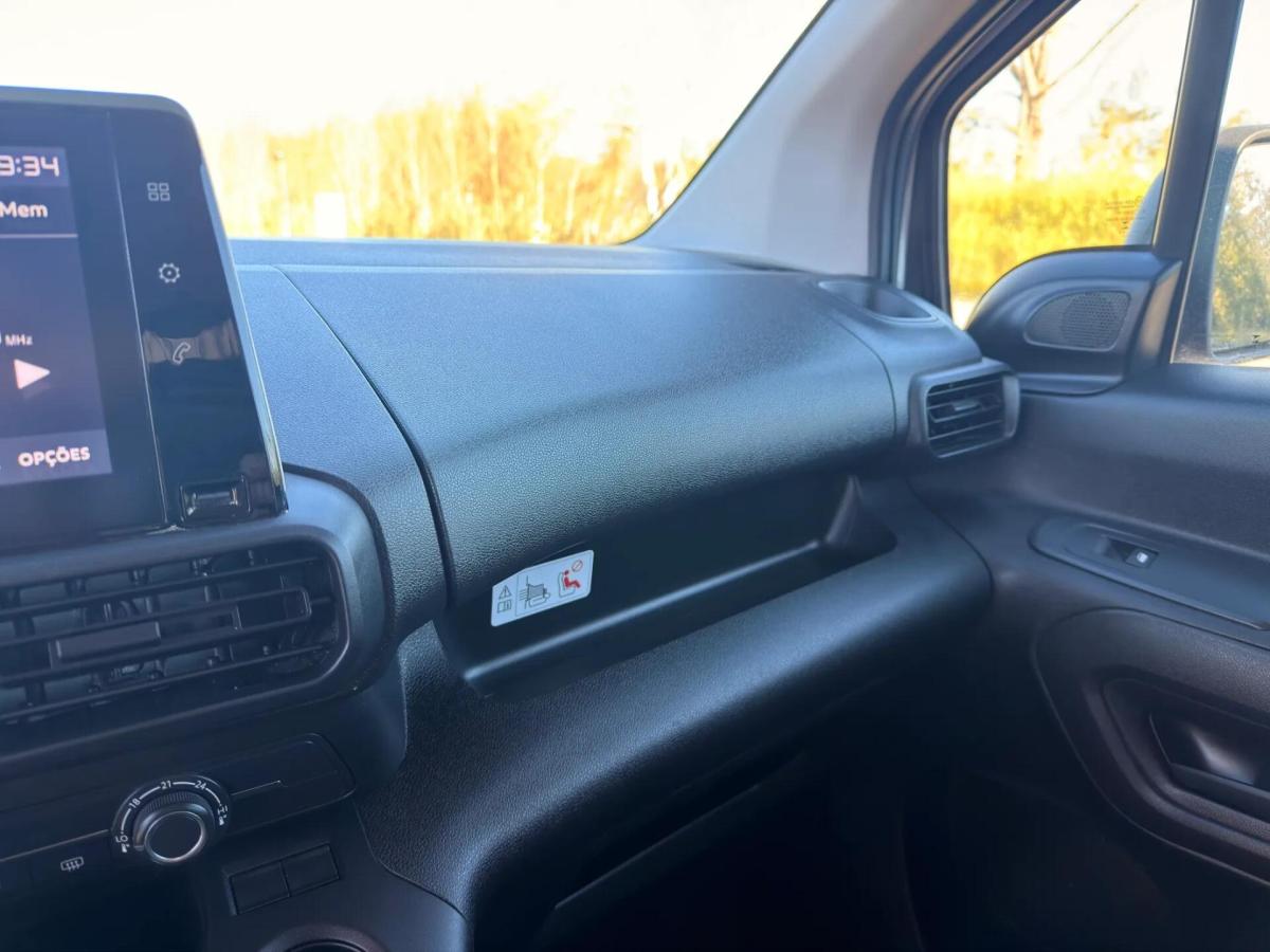 fiat-doblo-2023-diesel-1499cc