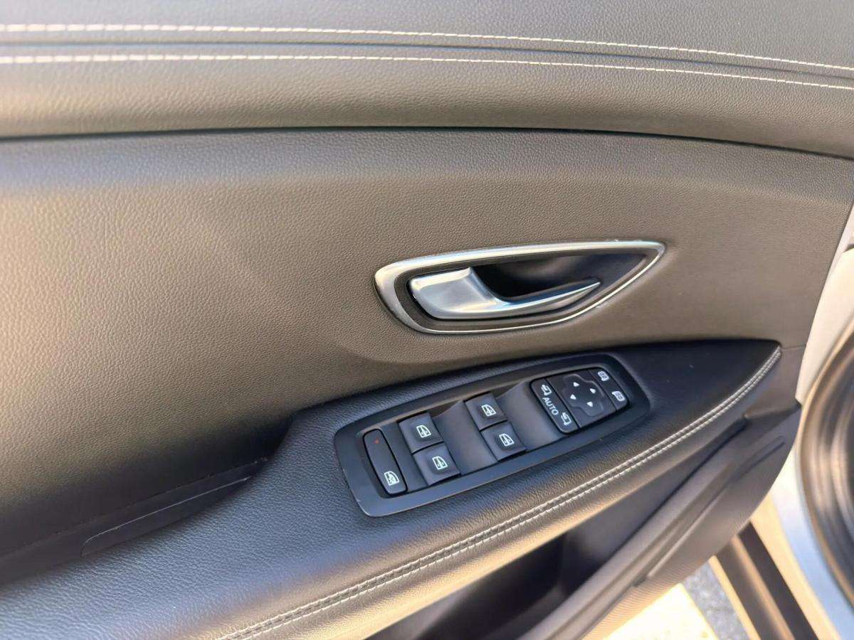 renault-grand-scenic-2017-diesel-1598cc
