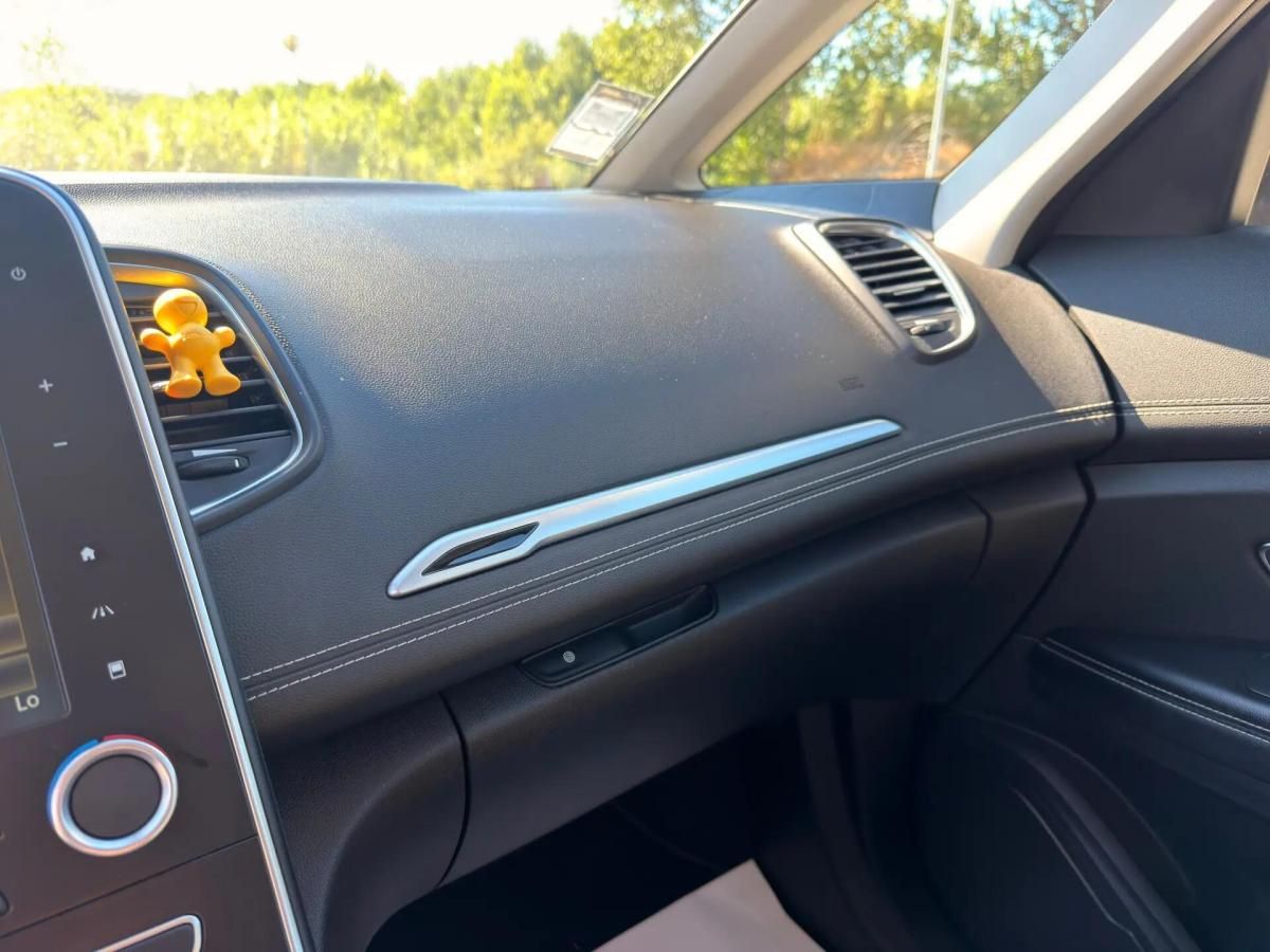 renault-grand-scenic-2017-diesel-1598cc