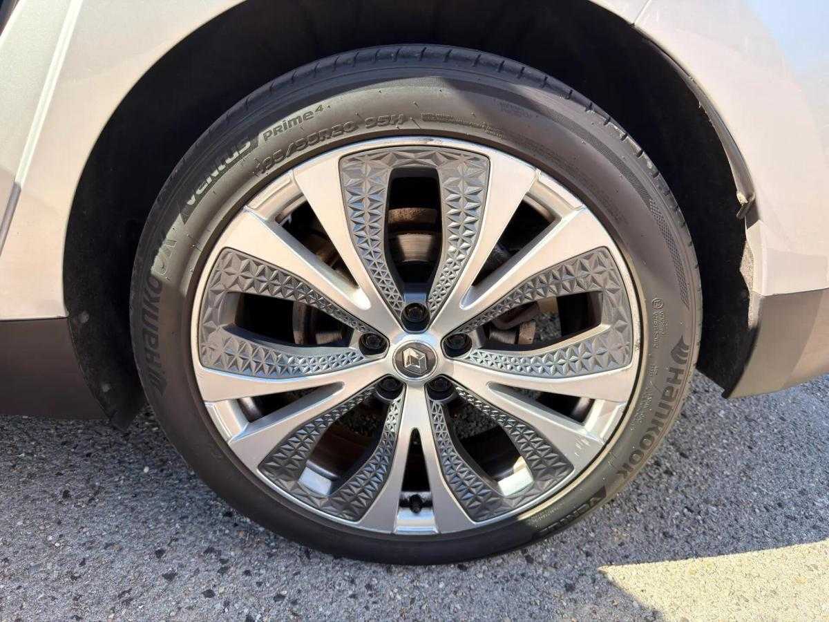 renault-grand-scenic-2017-diesel-1598cc