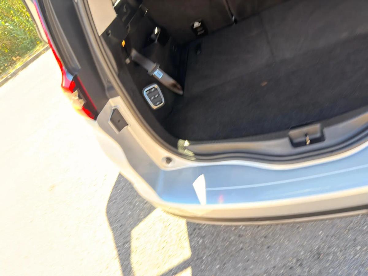 renault-grand-scenic-2017-diesel-1598cc