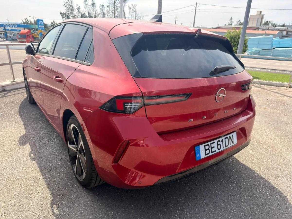 opel-astra-2023-gasolina-1199cc