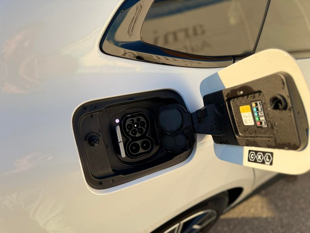 bmw-i4-i4-edrive40-2022-eletrico-0cc