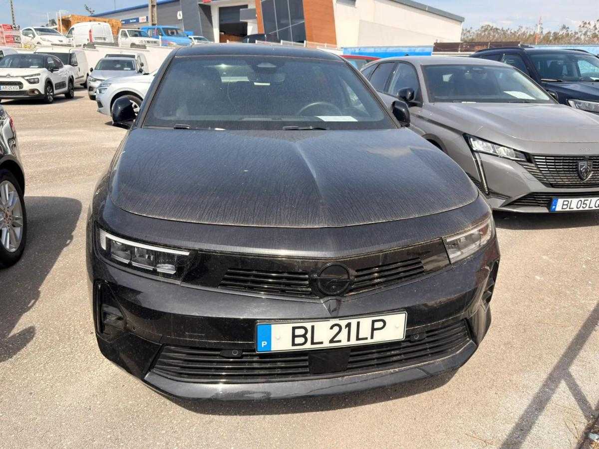 opel-astra-sport-tourer-2024-gasolina-1199cc