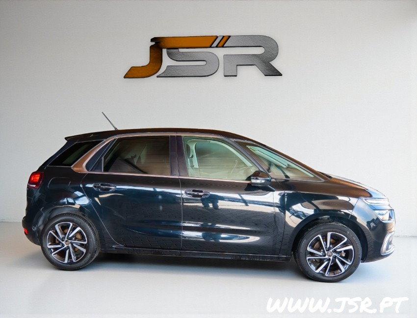 citroen-c4-picasso-2017-diesel-1560cc
