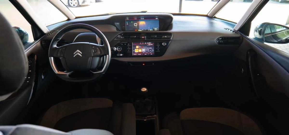 citroen-c4-picasso-2017-diesel-1560cc