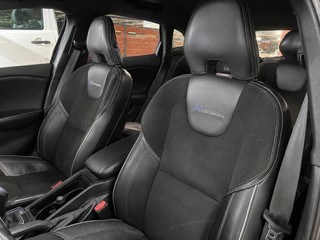 volvo-v40-2013-diesel-1560cc