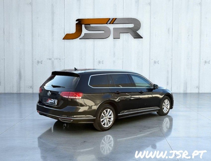volkswagen-passat-2018-diesel-1598cc
