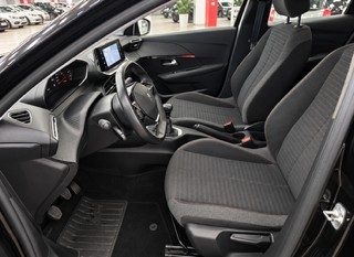 peugeot-208-2021-gasolina-1199cc