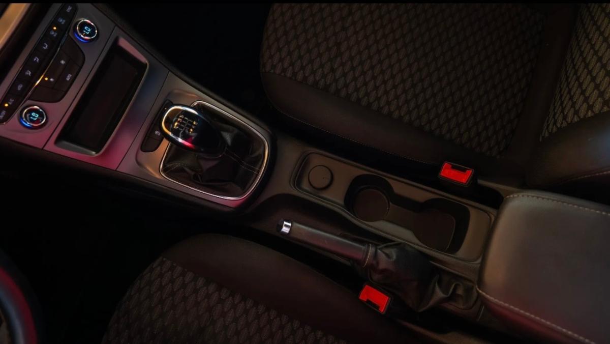 opel-astra-2019-diesel-1598cc