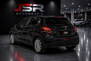 peugeot-208-2016-gasolina-1199cc