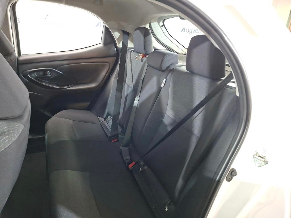 toyota-yaris-2022-gasolina-998cc