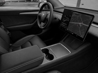 tesla-model-y-2021-eletrico-0cc