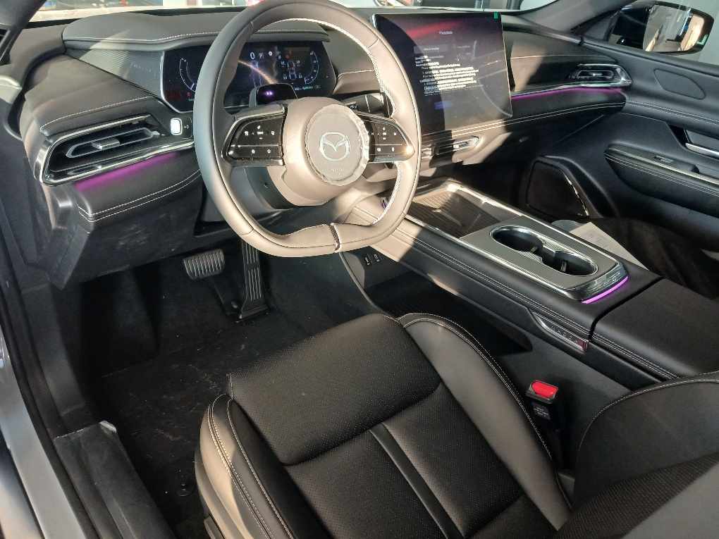 mazda-6e-68-8-kwh-2026-eletrico
