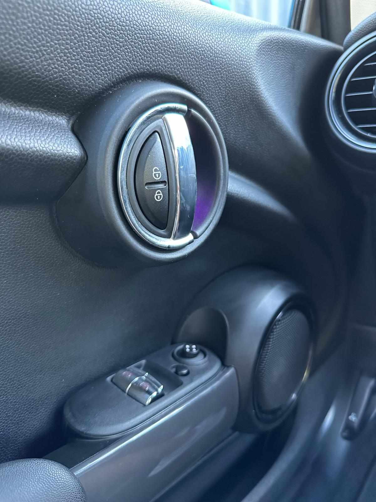 mini-hatch-1-5-2016-gasolina-1499cc