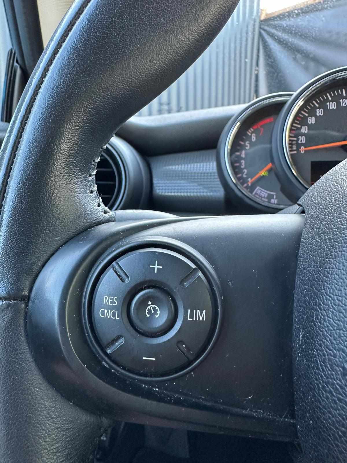 mini-hatch-1-5-2016-gasolina-1499cc