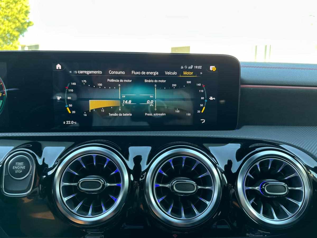 mercedes-benz-cla-250-e-2021-gasolina-1332cc