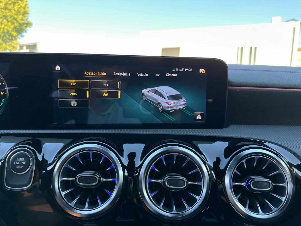 mercedes-benz-cla-250-e-2021-gasolina-1332cc