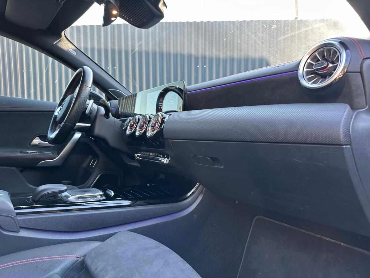 mercedes-benz-cla-250-e-2021-gasolina-1332cc