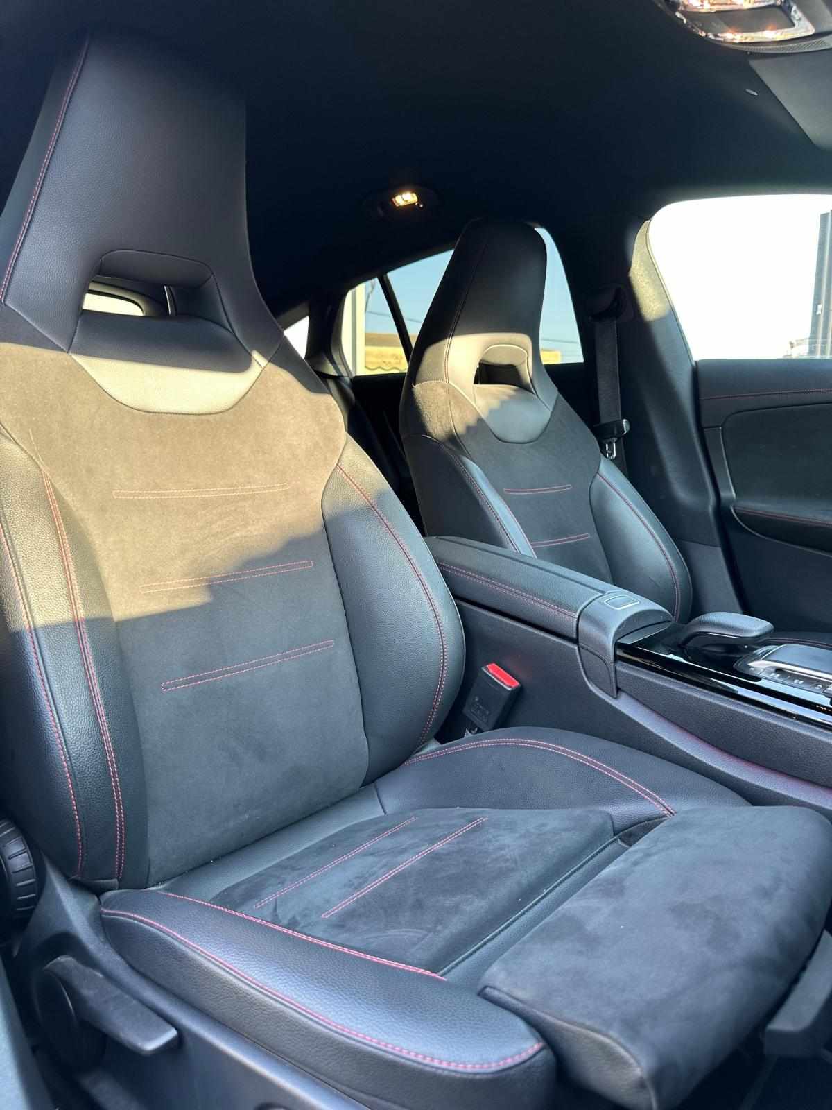mercedes-benz-cla-250-e-2021-gasolina-1332cc