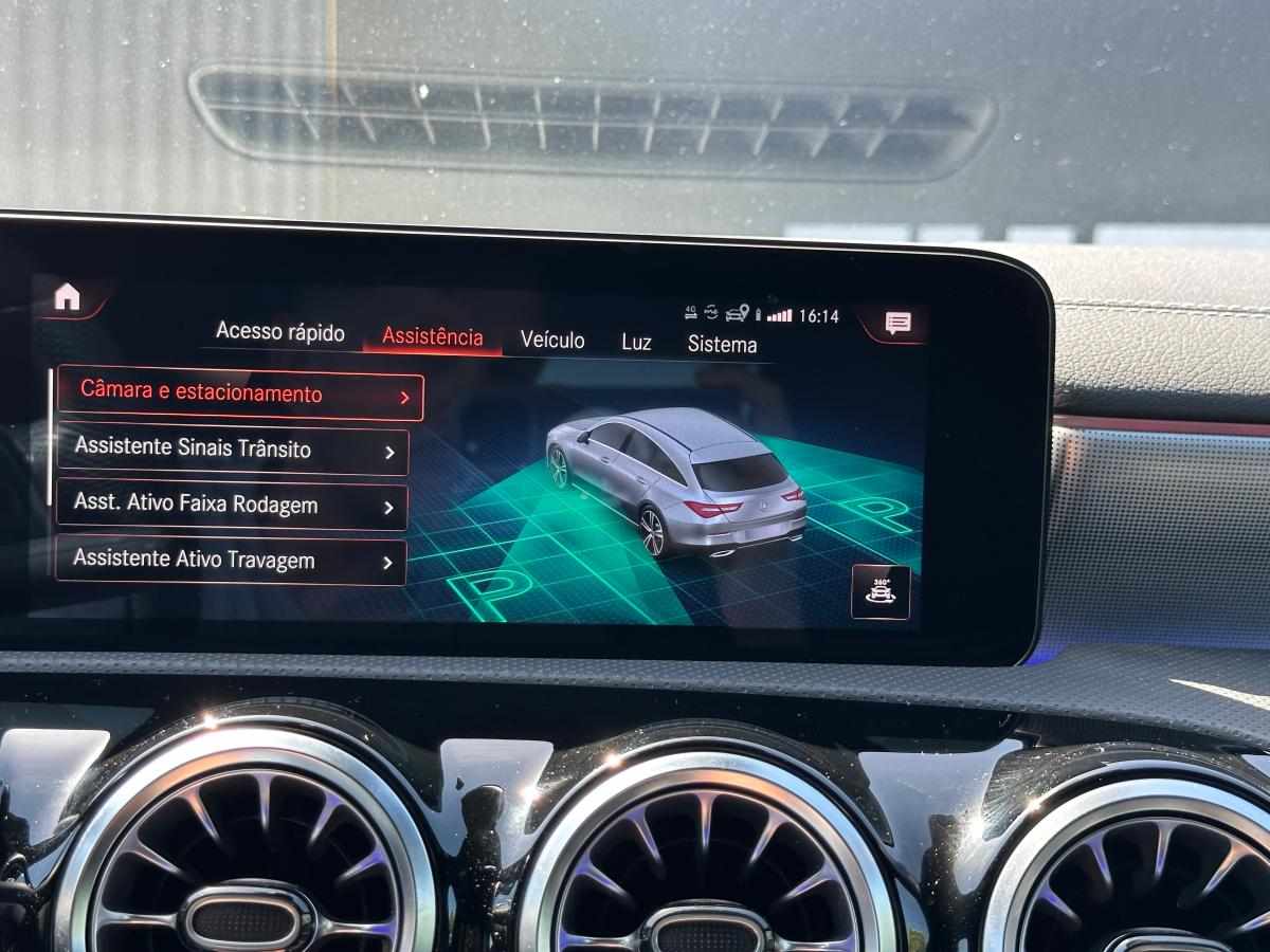 mercedes-benz-cla-250-e-2021-gasolina-1332cc
