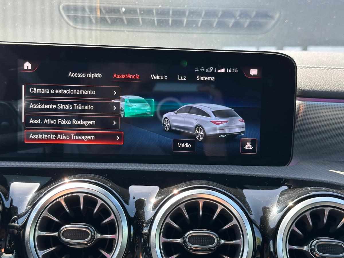 mercedes-benz-cla-250-e-2021-gasolina-1332cc