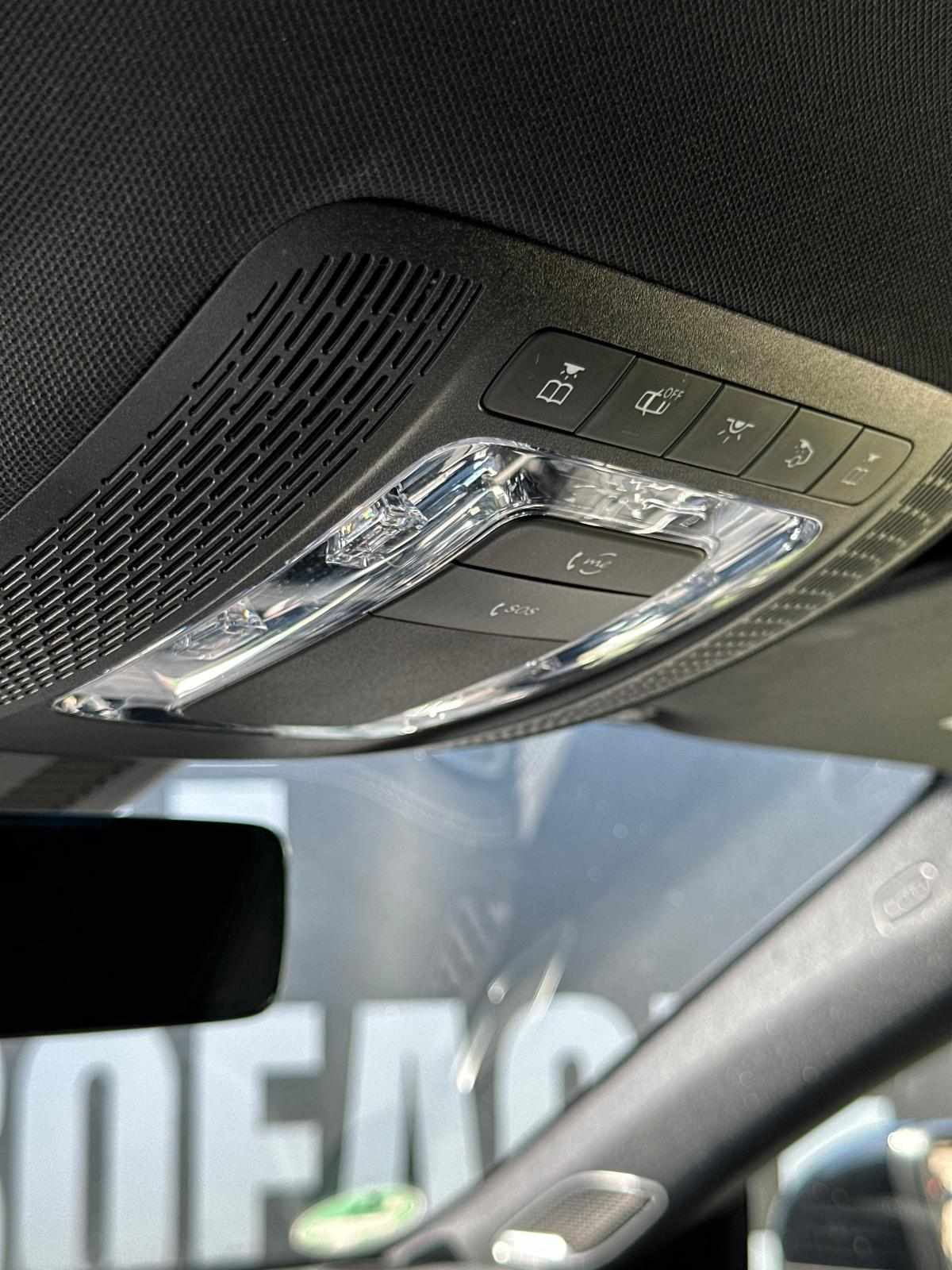 mercedes-benz-cla-250-e-2021-gasolina-1332cc