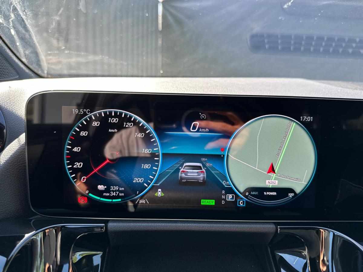 mercedes-benz-eqa-eqa-2023-eletrico