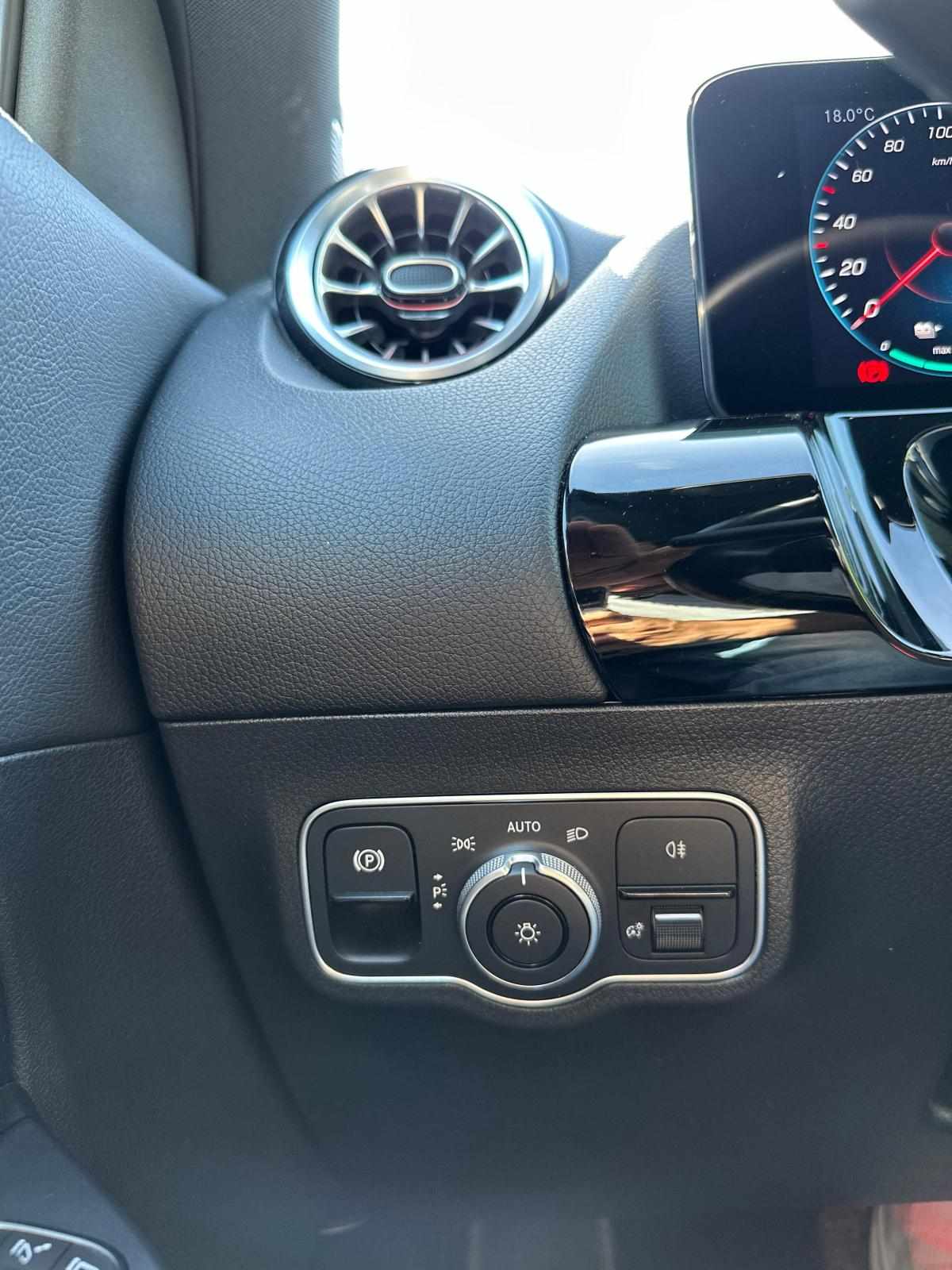 mercedes-benz-eqa-eqa-2023-eletrico