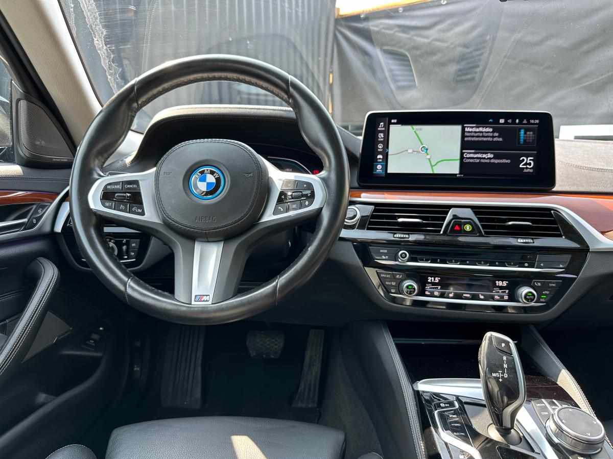 bmw-serie-5-530e-2022-gasolina-1998cc