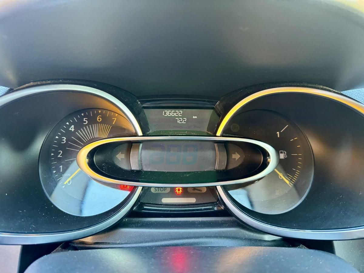 renault-clio-sport-tourer-2015-gasolina-898cc