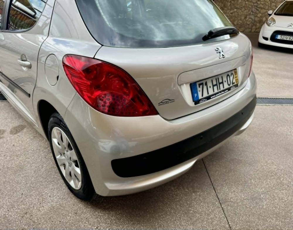 peugeot-207-2009-gasolina-1397cc