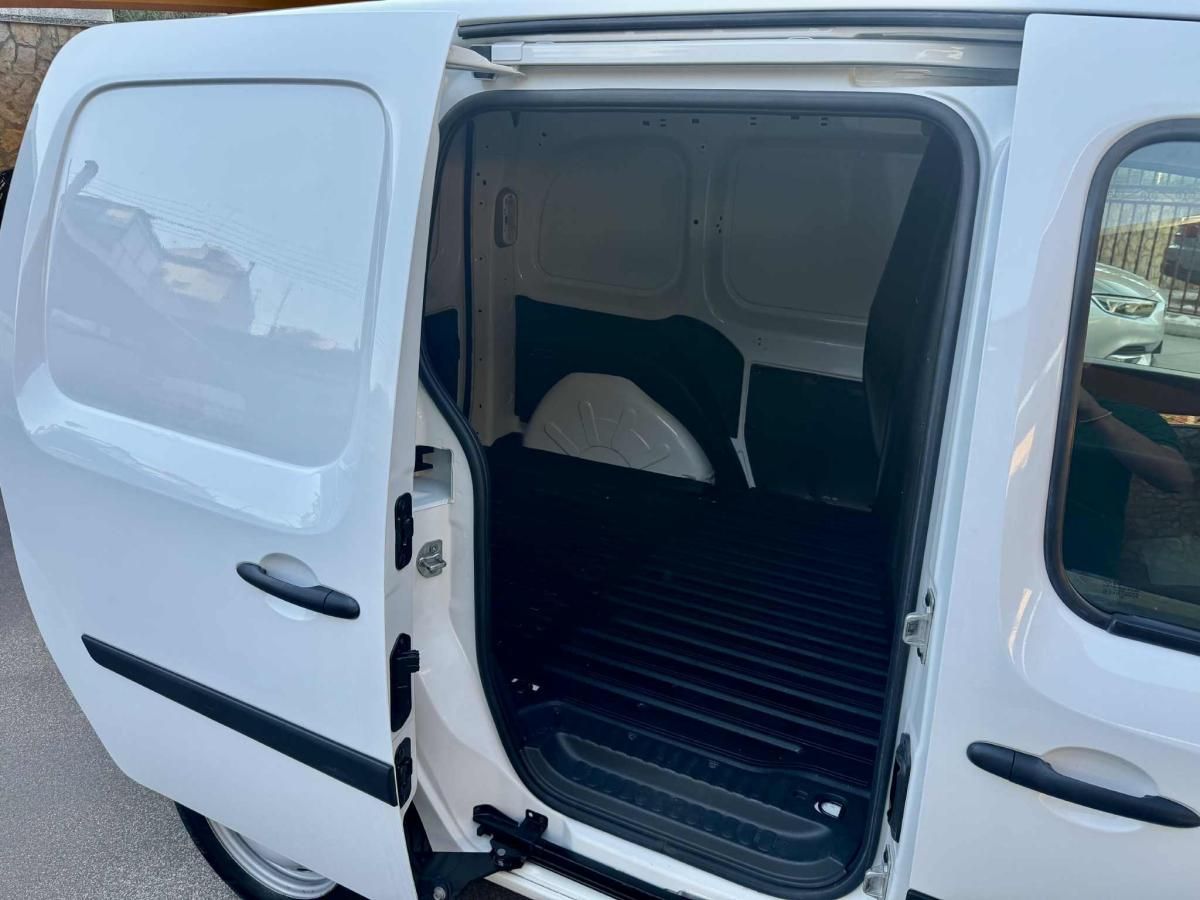 renault-kangoo-2019-diesel-1461cc