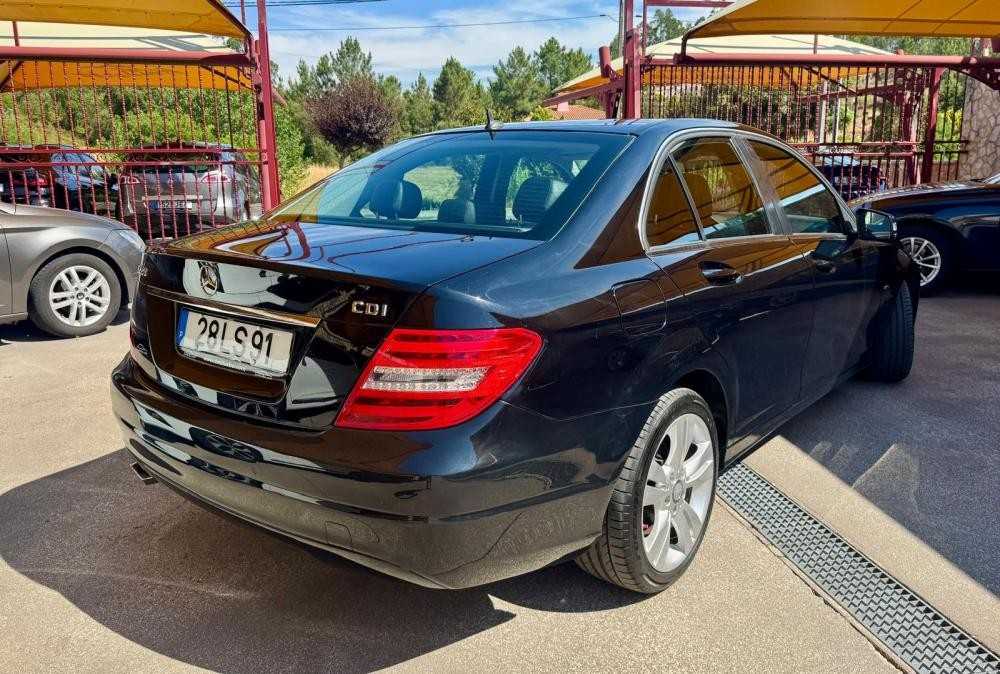 mercedes-benz-classe-c-2011-diesel-2148cc