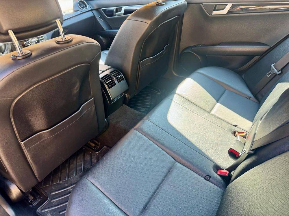mercedes-benz-classe-c-2011-diesel-2148cc