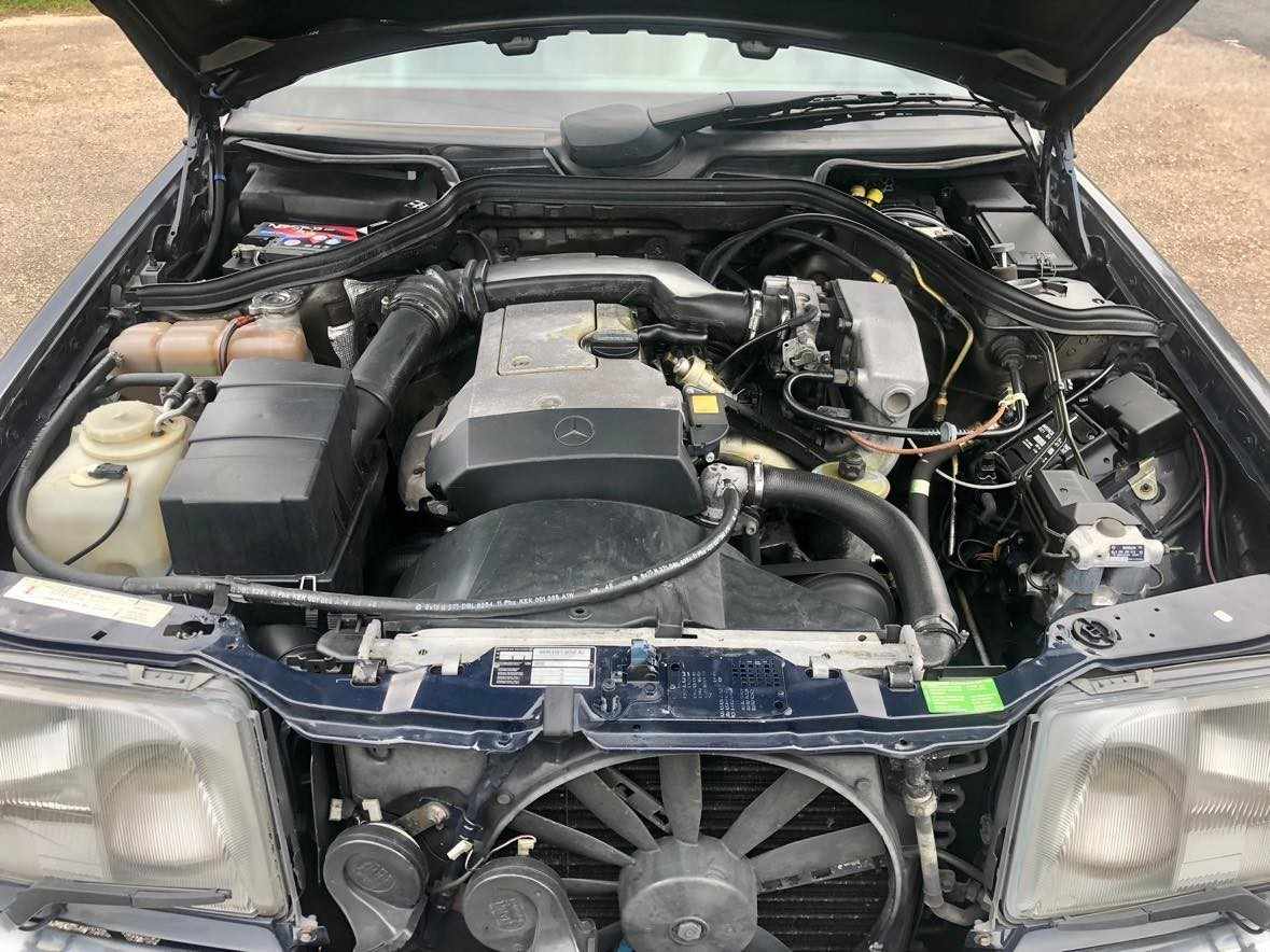 mercedes-benz-classe-e-1996-gasolina-1998cc