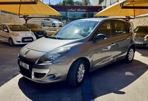 renault-scenic-2011-diesel-1461cc