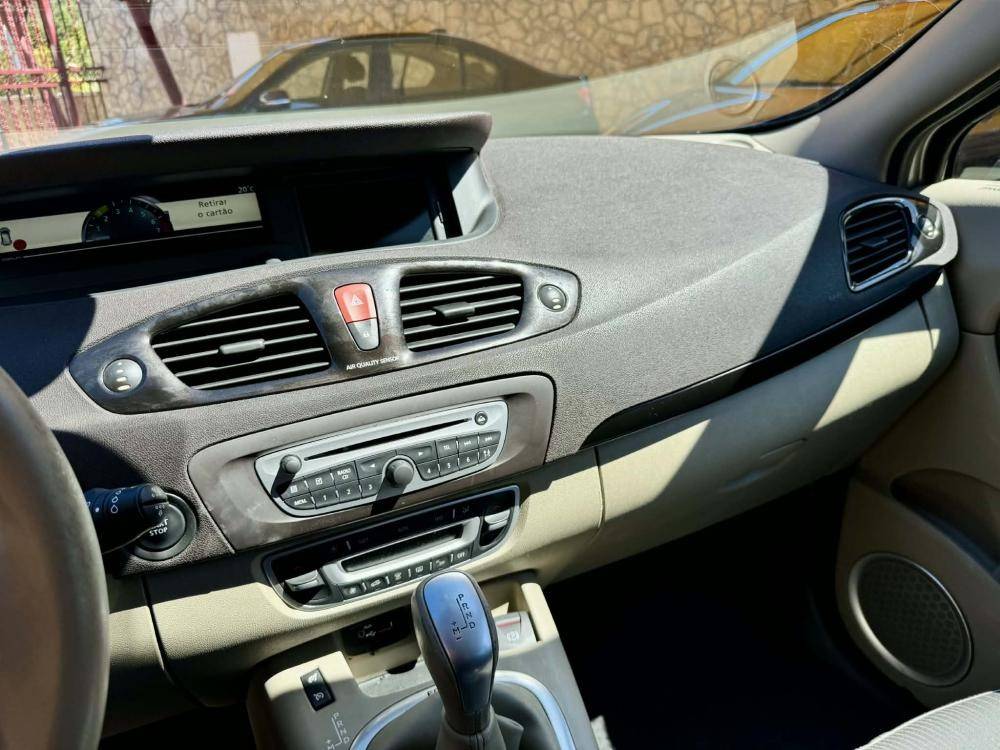 renault-scenic-2011-diesel-1461cc