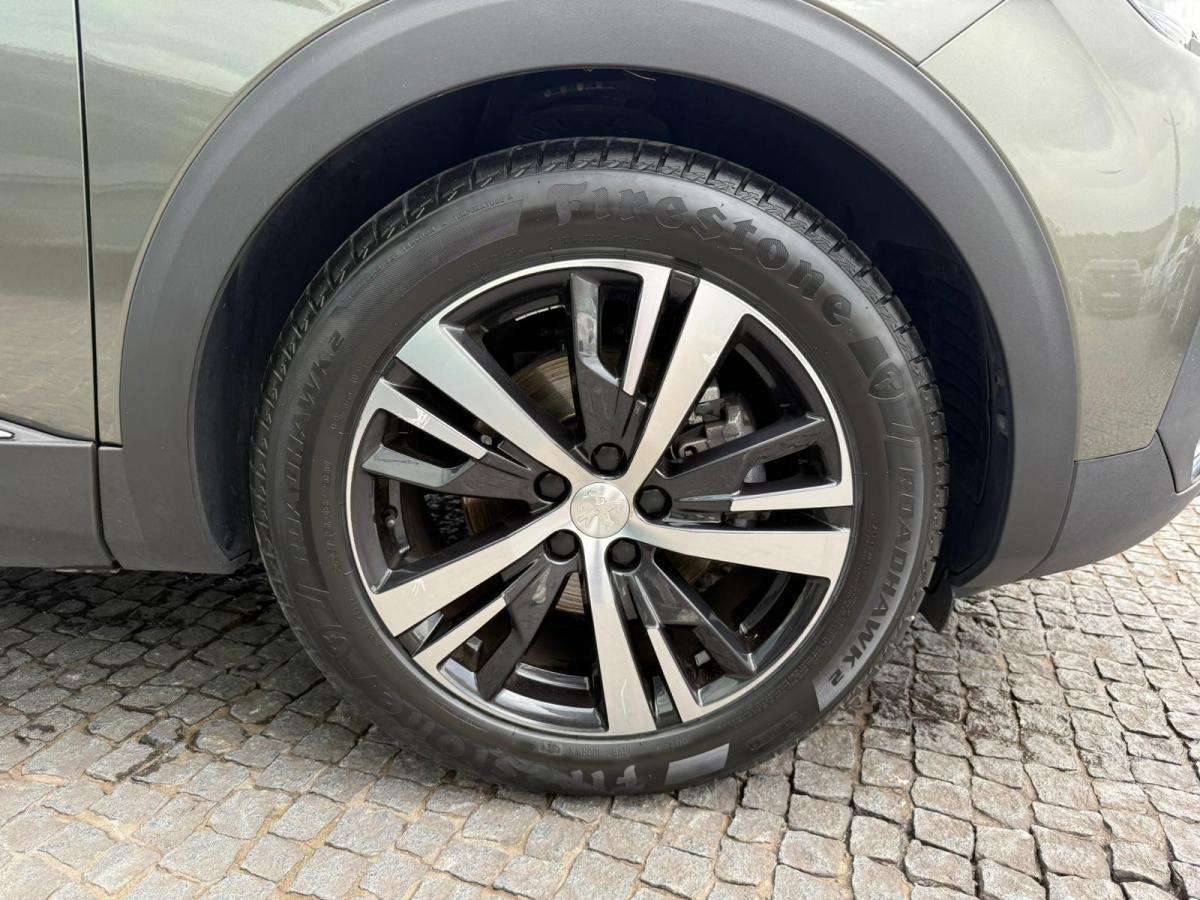 peugeot-5008-2019-diesel-1499cc