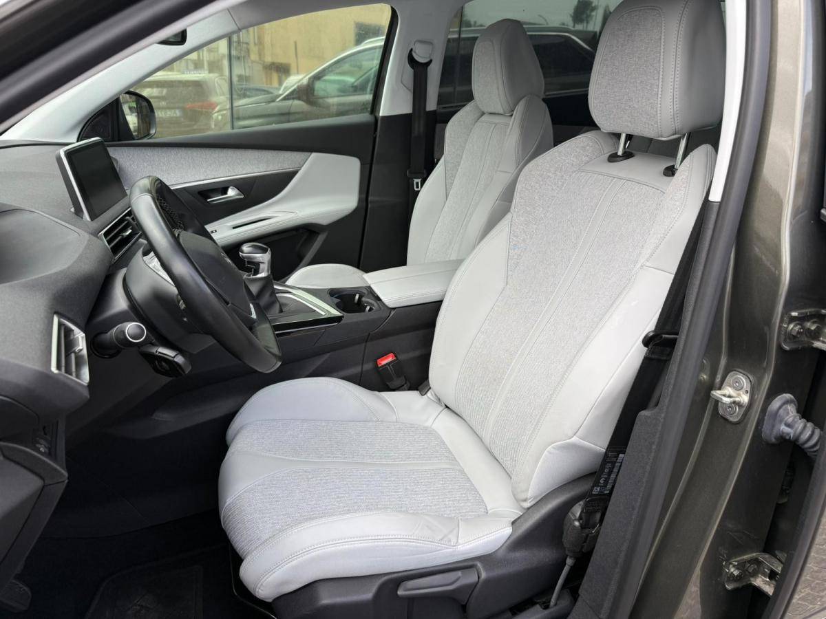 peugeot-5008-2019-diesel-1499cc