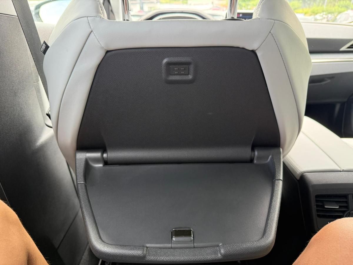 peugeot-5008-2019-diesel-1499cc