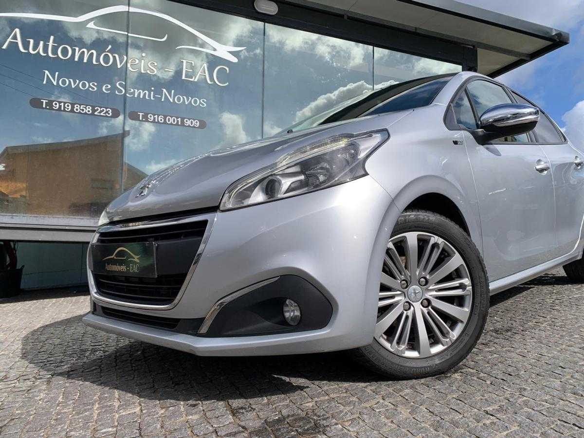 peugeot-208-2017-gasolina-1199cc